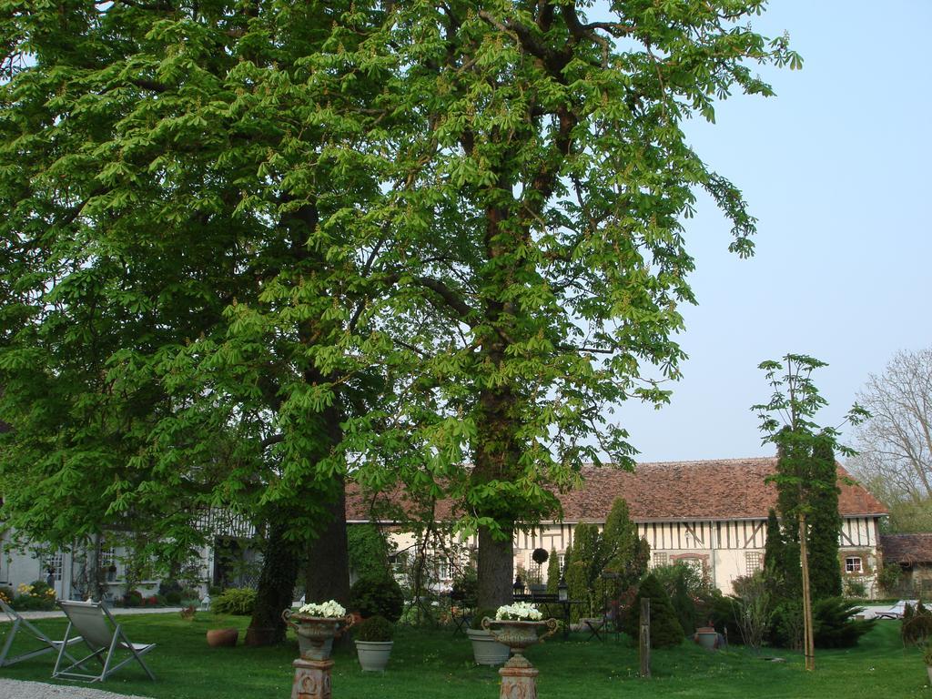 Domaine De La Creuse Bed & Breakfast Moussey  Екстериор снимка